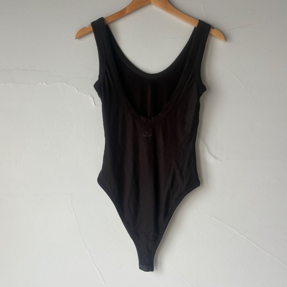 UNIQLO alexander wang HEATTECH Ribbed Black Scoop Neck Tank Bodysuit Large - Picture 5 of 6